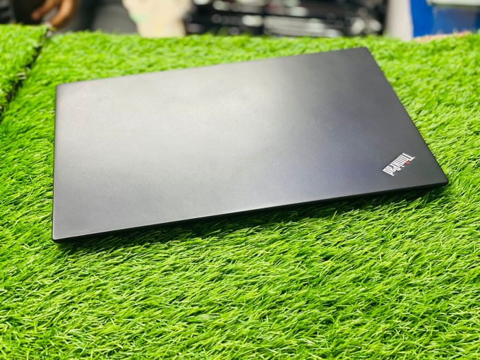 Lenovo Thinkpad T470s Core i5 7th Gen Refurbished (Used) - Image 4